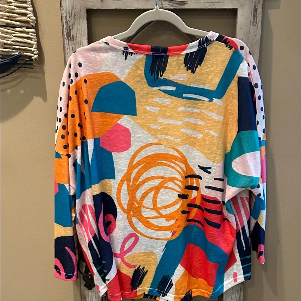 Shana Multicolor Abstract Long Sleeve Top - Picture 4 of 4